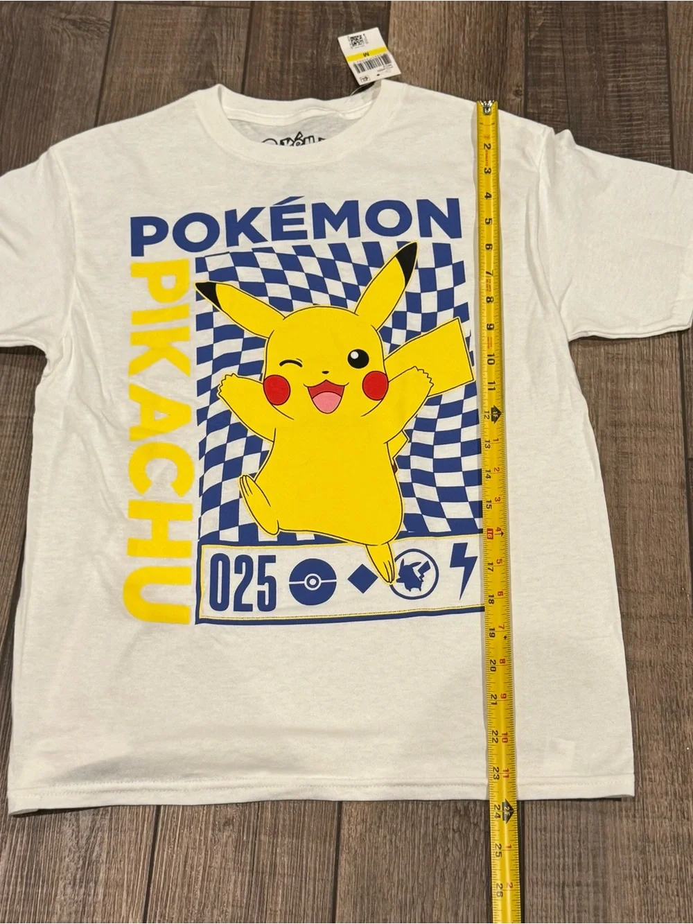 Pokemon T-Shirt Boy's Medium Short Sleeve Graphic New 025 Pikachu 100% Cotton
